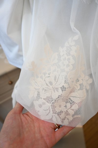 画像3: HISCHRONE チュールフリルカットソー (3)