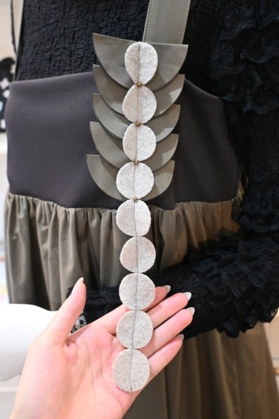 画像5: POTECHINO　タフタジャンパースカート (5)