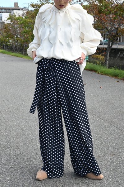 画像1: AKIAKANE　パンツ (1)