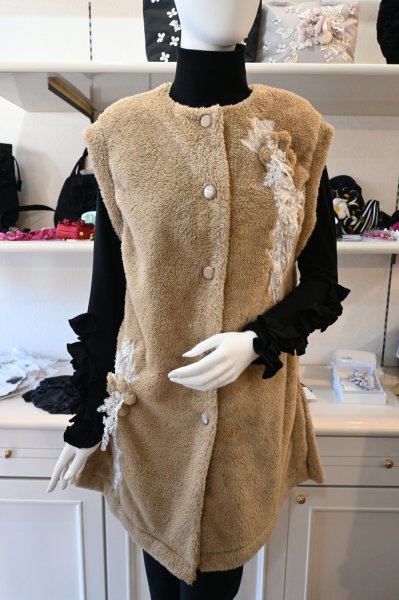 画像1: HISCHRONE　ボアベスト (1)